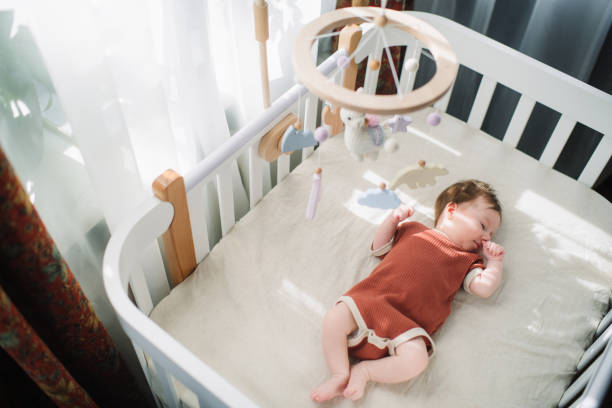 Quelle hauteur de lit pour un bébé ?