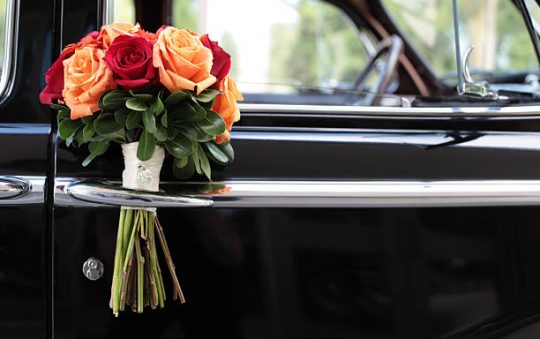 Où acheter des bouquets de rose pour une voiture de mariage ?